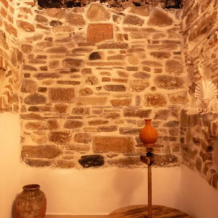 The Old Pottery Art Retreat Vilă Limenas (Thasos)